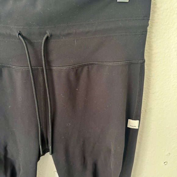 Vuori Daily Legging Women's Black Leggings $88 yoga gym athliesure small - Picture 5 of 10